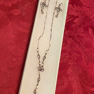 Beautiful Silver Earring and Necklace Gift Set